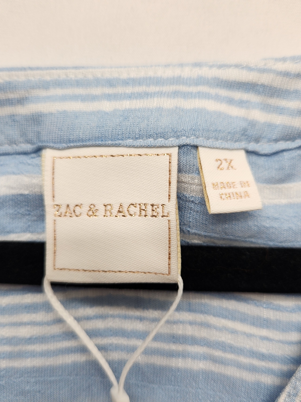 ⭐ NWT Zac & Rachel Sleeveless Button Up Top Lightweight Summer Casual 2XL - Picture 3 of 9